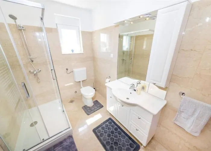 My Dalmatia - Penthouse With Shared Pool